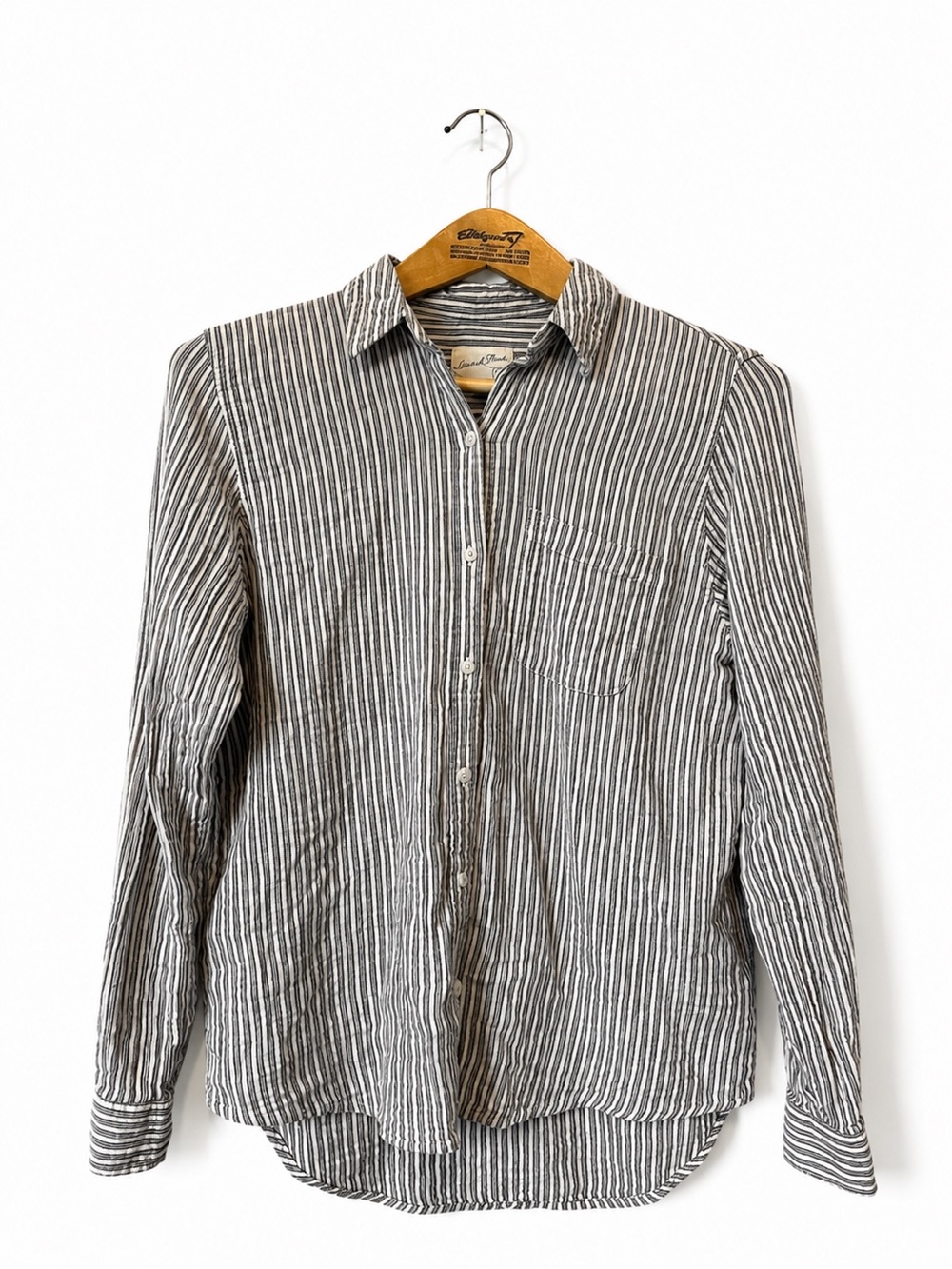 Universal Thread‎ Striped Long-Sleeve Button-Down Shirt Women's S